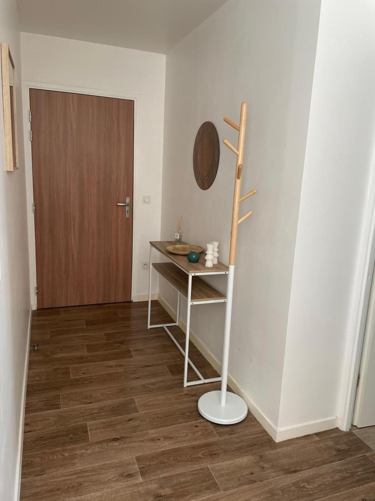 Lovely Flat Meaux Bagian luar foto